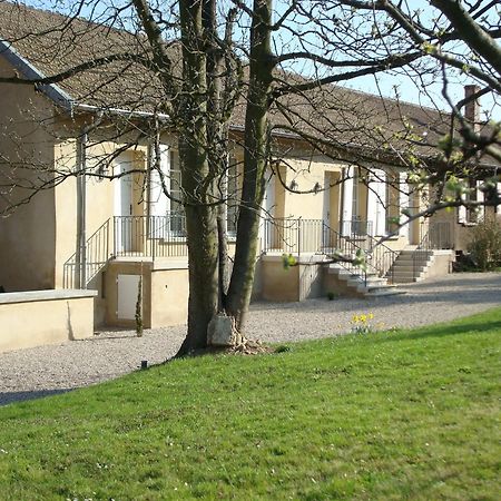 Les Communs Du Manoir Écully Exterior foto